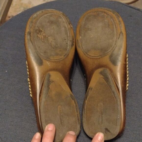 WOMENS spring green Naturalizer SLIP ON SANDALS Leather 7 1/2 Woven Design - Picture 7 of 7